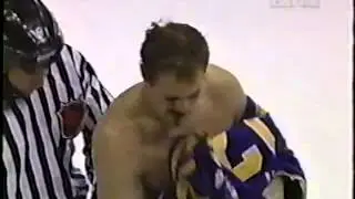 Hockeyfighters.cz  Tony Twist vs Rob Ray.wmv