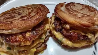 Dubai Viral Paratha Smash Burger Recipe | Chicken Patty Paratha Bun Burger by Kitchen With Manoo1 