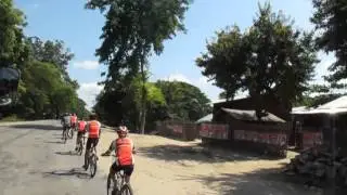 Cycling Through Vietnam with www.indochinabiketours.com