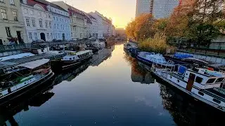 Berlin---Fischerinsel➡️ Historischer Hafen mit Museumsschiffe Ausstellung