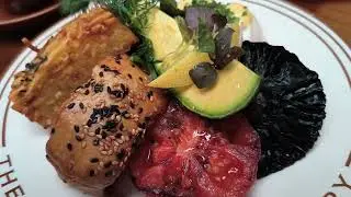 The Grounds Coffee Factory 📍 Eveleigh Sydney 🤤 brekkie with the girls