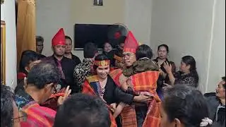 Acara Adat saur matua alm. Lam Ria brmSibuea ( Op.Felicia )