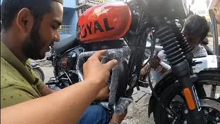 Royal enfield hunter 350. Accessories fitting J.C road Banglore. #royalenfield #hunter350