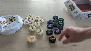 Hive Board Game Review 