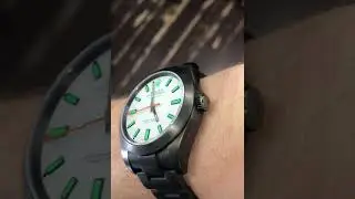ROLEX MILGAUSS - 116400 - Limited Edition - index green ( Under Luminova effect ).
