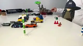 Марк показывает машинки 🚗 Игрушечные машинки для детей