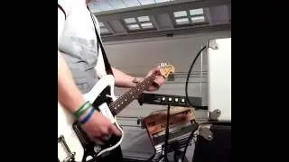 Making Noise with a Fender Jazzmaster
