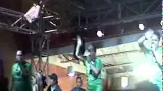 Los Cantores de Chipuco - Paisinglish En vivo.mpg