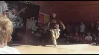 B-Boy Solo 1-8 Стасюк VS Шурик.wmv