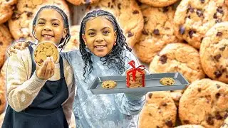 Baking Chocolate Chip Cookies!