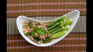 Larb Moo (Spicy Minced Pork)