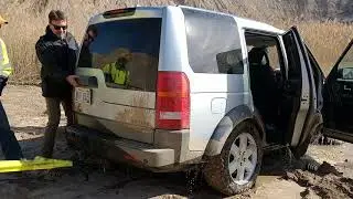 Land Rover Discovery stuck drowned at Bundy Hill Michigan