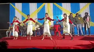 Music group dance YouTube video 📷