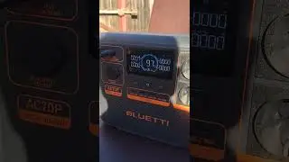 Солнечная панель заряжает зарядную станцию Bluetti AC70P (3)
