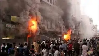 Karachi Bolton market fire 🔥 khatarnaak Aag lag gai || #viral #fire