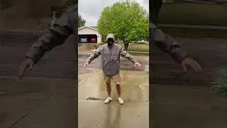 Carhartt Men's Rain Defender Relaxed Fit Heavyweight Hooded Shirt Jacket Review