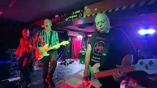 Damage UK at The Holroyd (Suburbs), Guildford on Sat. 8/11/25.