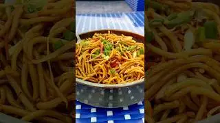 Veg Noodles🍝 at Norwang Cafe Delhi #noodles😋 #viralshorts😍 #trending🔥 #ytshorts🤞 @foodieship 💞