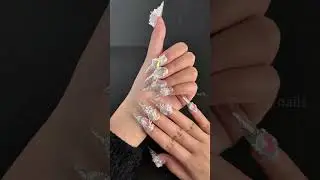 Dreamy style nail!!! 😻🤍🫧 #nails #diamondnails #naildesigns #dnaildesigns #nailart #dnailart