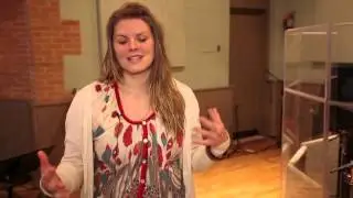 How to Dress for a Comedy Show   Theater Lessons