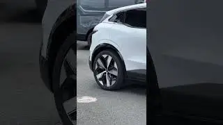 This car has some really cool wheels! #renault #megane #youtubechamps