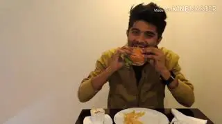 Chicken Burger vlog not review/ food vlog/cafe damore/