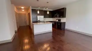 The Sutton Apartments 3039 | 1 Bed, 1 Bath | 957 sq. ft. | B2