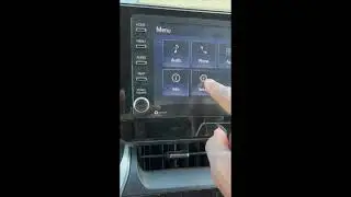 How to set clock 2022 Toyota Venza for Daylight savings time.