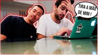 SENDO FOFO COM MEU AMIGO POR 24 HORAS * ele me bateu *
