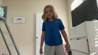When When you don’t want to be spanked and you spank yourself￼