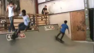 Reggie Kelly vs. Blake Mercer on The Skate Shed mini ramp PART I