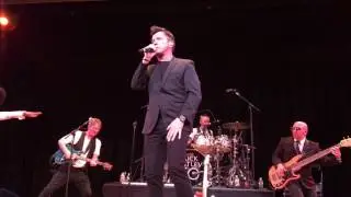 Rick Astley - Together Forever (Live at Town Hall, NYC 10/6/2016)