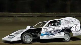 Finally finding speed at Volusia Speedway park- Night #3 of the DIRTcar UMP Nationals
