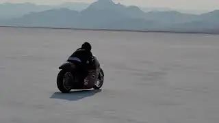 My spirit of Munro homage first ride at the Bonneville salt flats 2021.