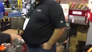 Brian from Valco Shows Us The Magic Mix Motorcycle Polish