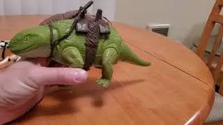 Kenner to Hasbro Comparison #4.5: Sand troopers & Dewbacks
