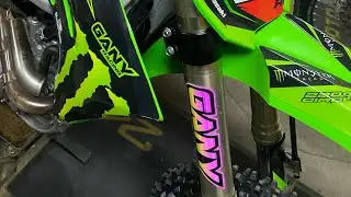 Kawasaki KX-F 250 2021 - Akrapovic - cold startup