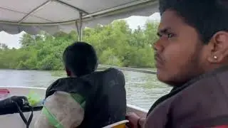 Kerala backwaters ride #shorts #travel #ytshorts #travel #keralatourism #water #fun #trendingshorts 