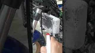 Cuci radiator motosikal Yamaha LC 135 V1- Tindak balas chemical #lcv1