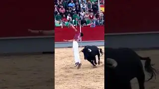 #saltoshipicos #bull #sports #rodeo #bull x🧍🤬🤬🐂🐂🔥🐂😈