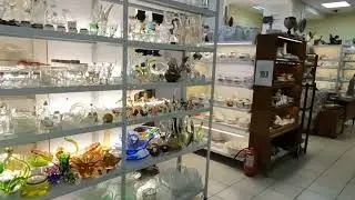 Походим по винтажному магазину