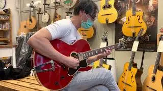 Denis Chang plays Stringphonic 2022 prototype archtop guitar, 50% acoustic + 50% electric