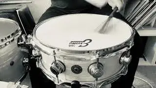 Rolling in Rhythm-Charley Wilcoxon (with BRUSHES)