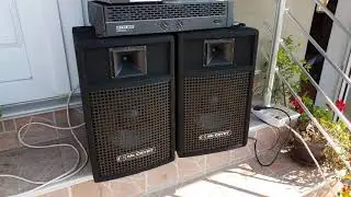 Mc Crypt PA 10/2 2x300W 2x150Rms - Reloop Dominance 702 2x 180W RMS