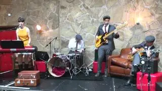 Modern, Folk, Retro & Pop Acoustic Duo based up North | The Retro Jets - Showreel
