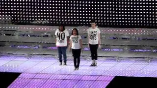 Glee Live - Born This Way - Boston 6/7
