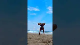 Beautiful Handstand in Lotus at Beach😲 🏖️ #fitness #strength #yoga #beach #ocean #meditation #nature