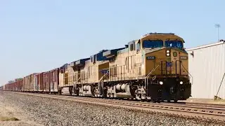 Chicago Northwestern UP 6706 on the UP Fresno Sub! 7/20/2021
