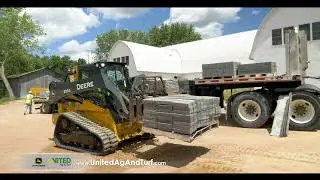 John Deere Compact Construction Equipment at United Ag and Turf (36)