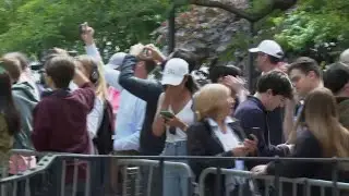 Crowds outside NY court react to Trump's guilty verdict